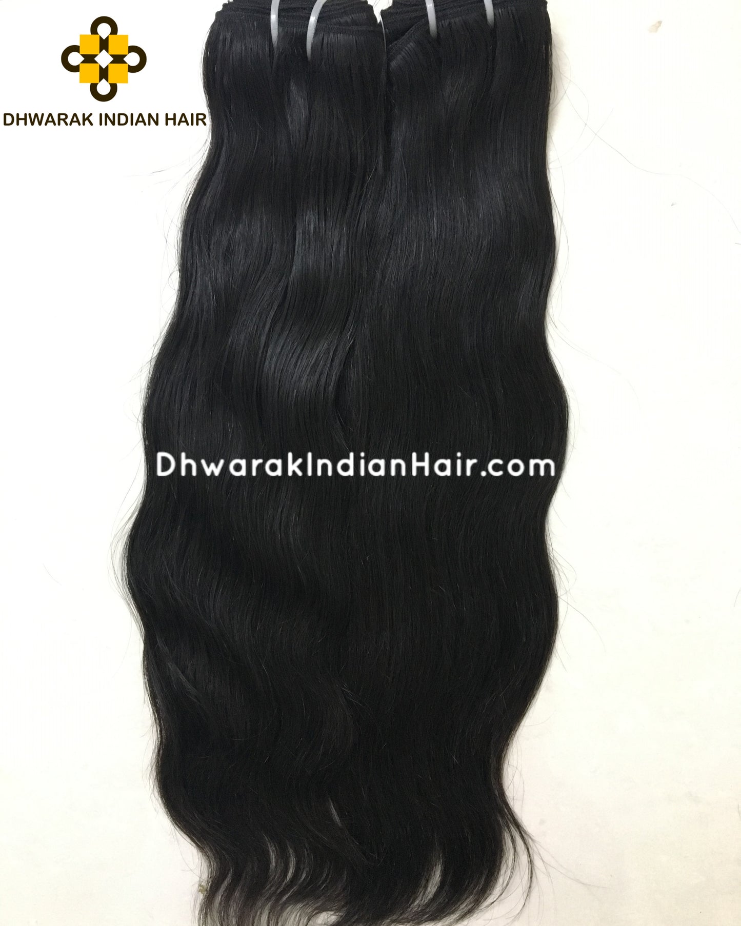 Tissage de cheveux indiens noirs et raides