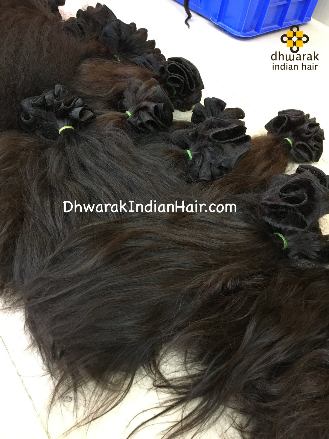 Raw Indian Hair Bundles with Closures in Straight Texture